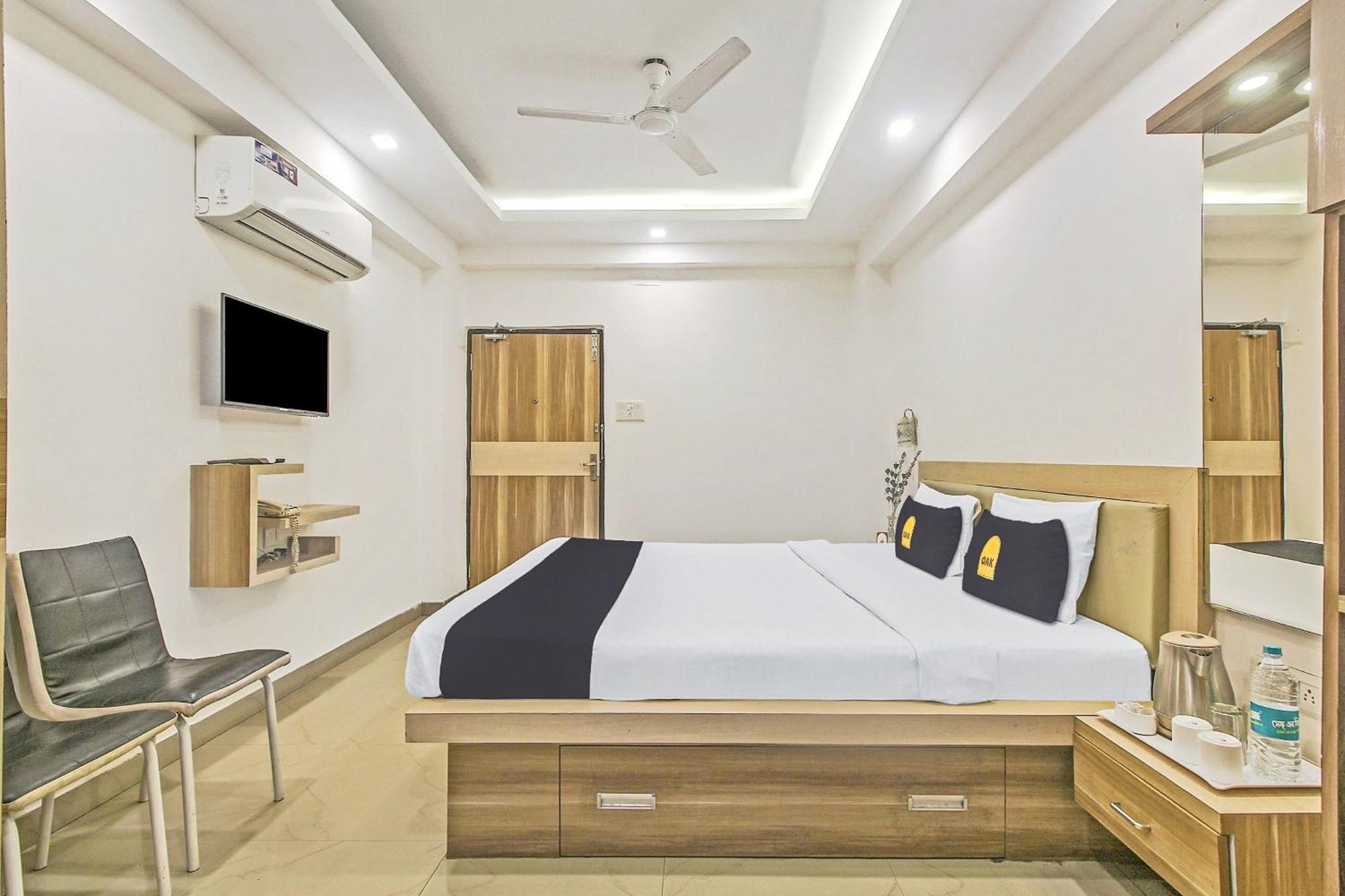 Super Townhouse Oak The Platinum Studio New Town Экстерьер фото