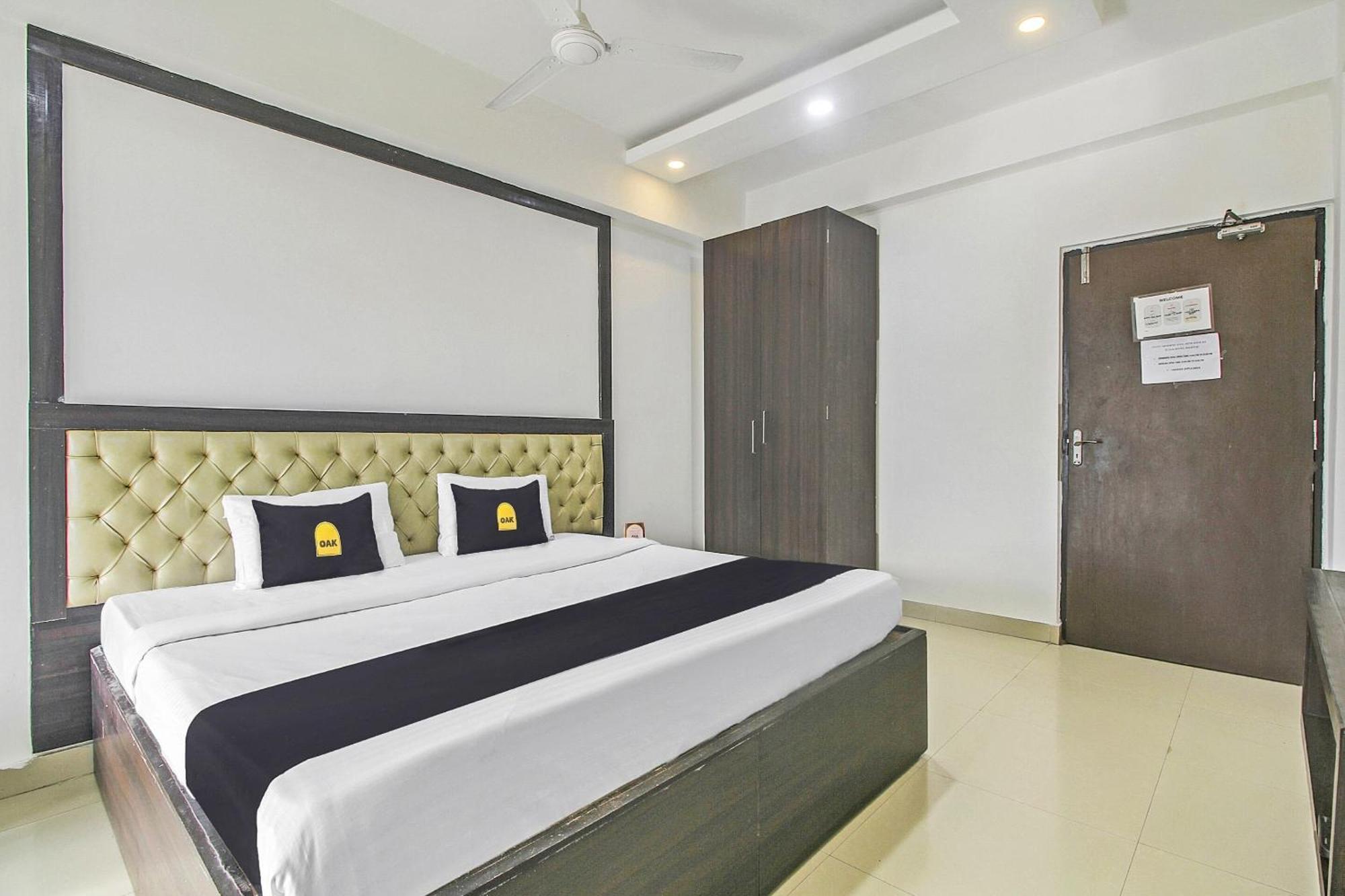 Super Townhouse Oak The Platinum Studio New Town Экстерьер фото