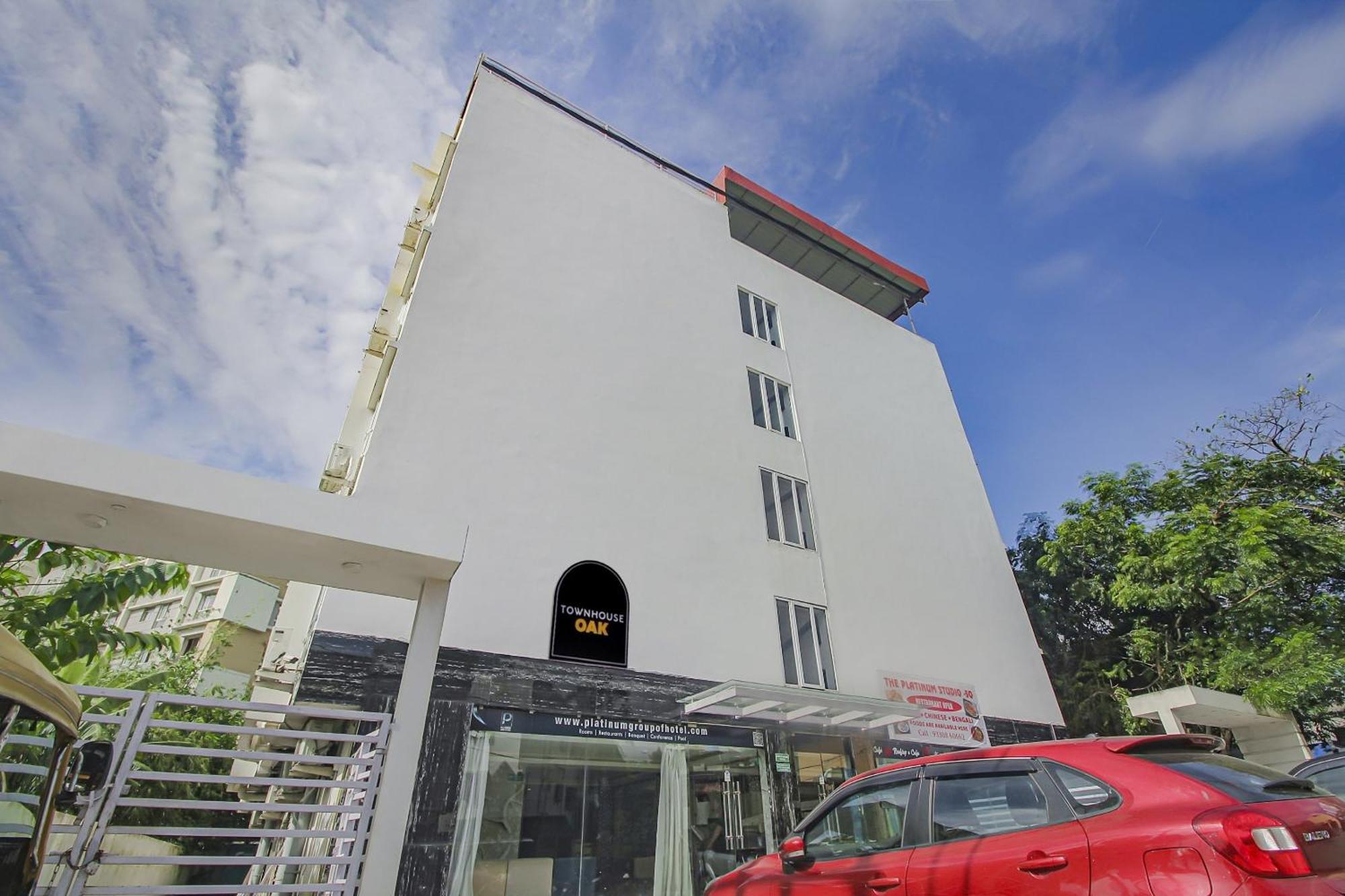 Super Townhouse Oak The Platinum Studio New Town Экстерьер фото